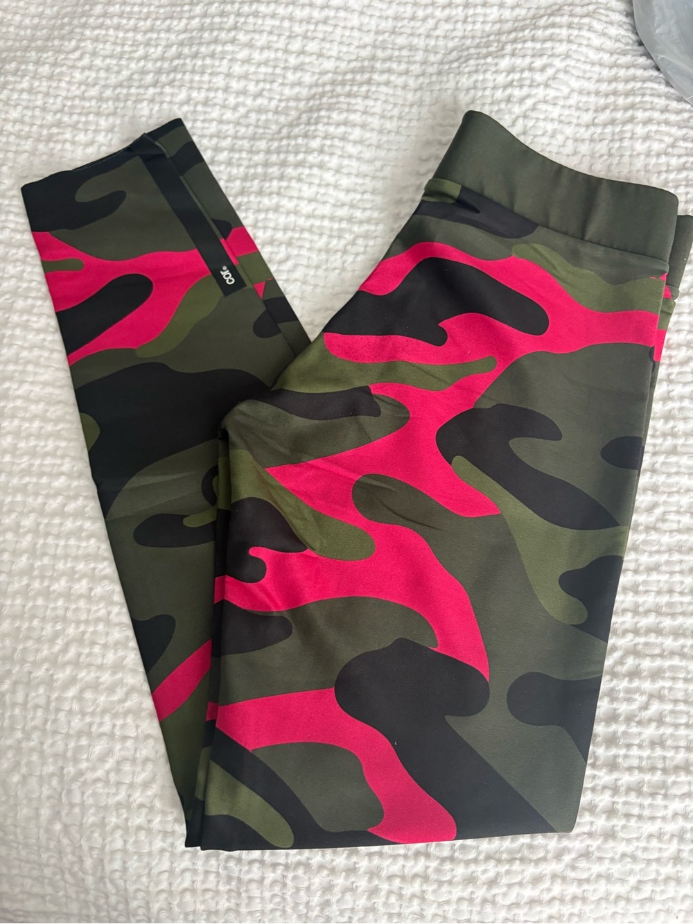 ultracor Olive Green & Hot Pink Camo Leggings